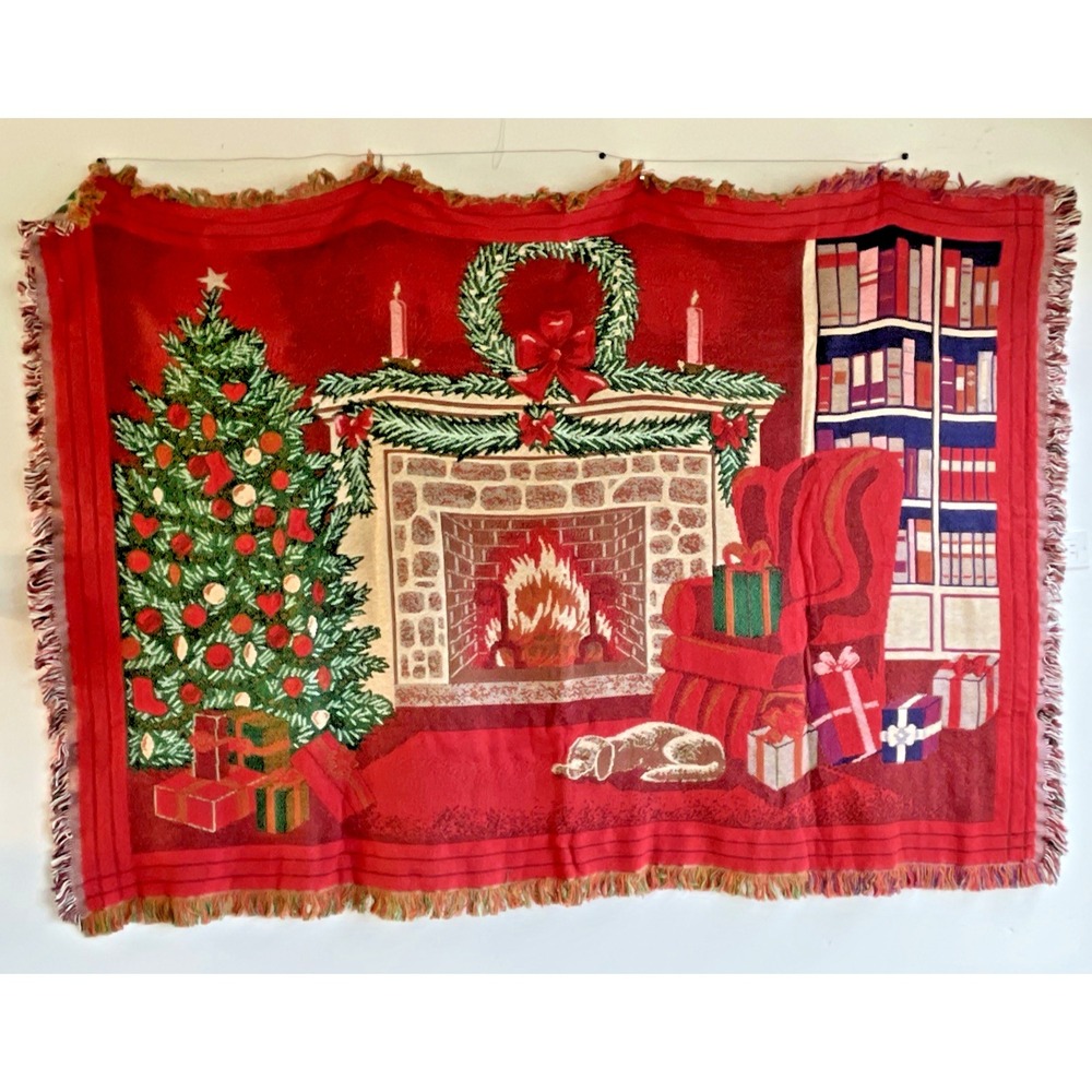 VTG Chatham Christmas Fireplace‎ Tapestry, Woven Throw / Wall Hanging